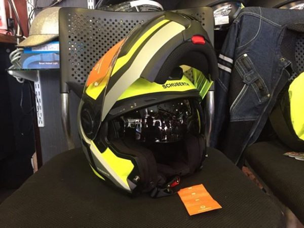 Schuberth E1 - Guardian Yellow - Image 2