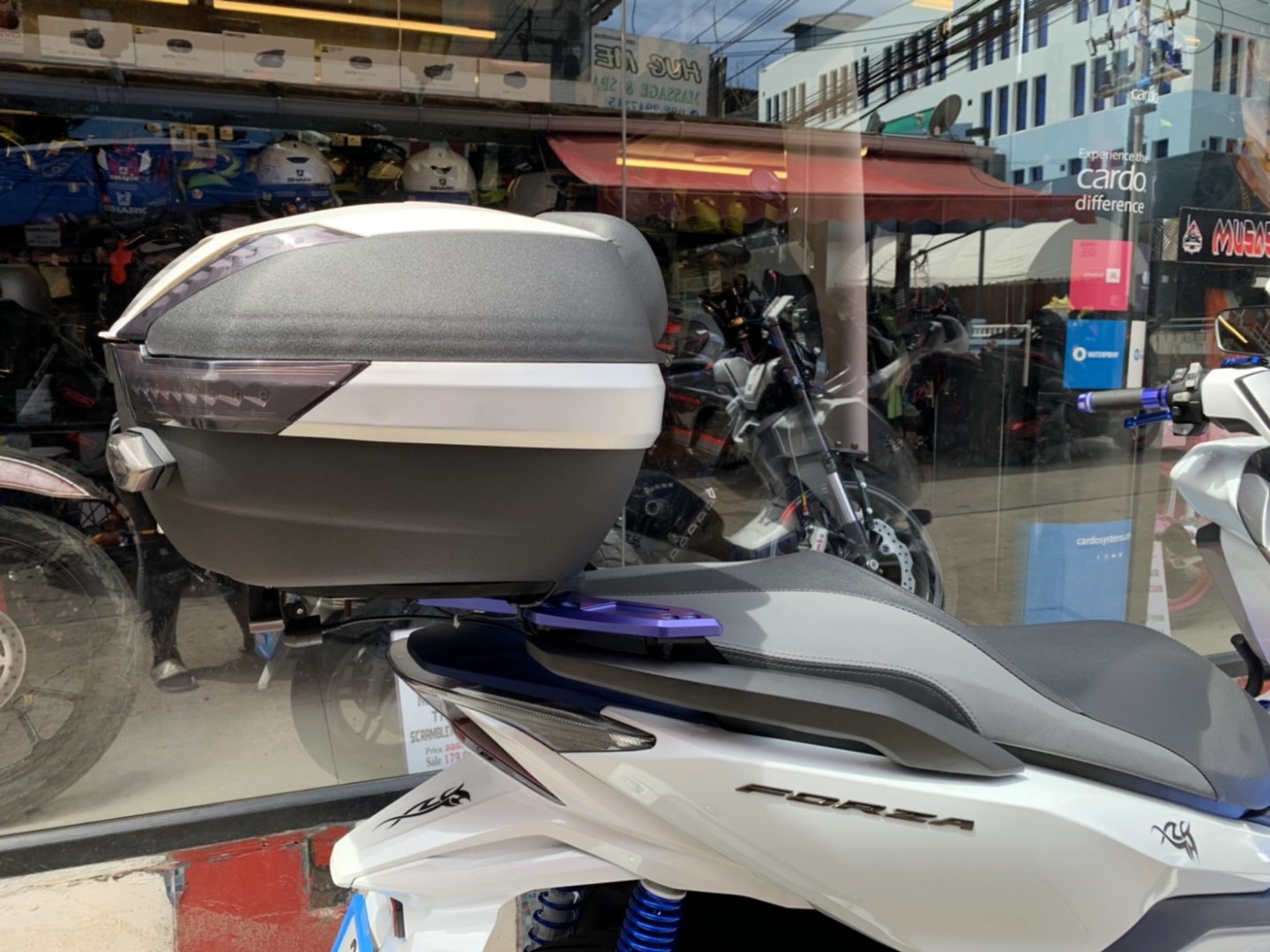 Top Box Case E68 By Musashi- 48L MM601 - Image 5