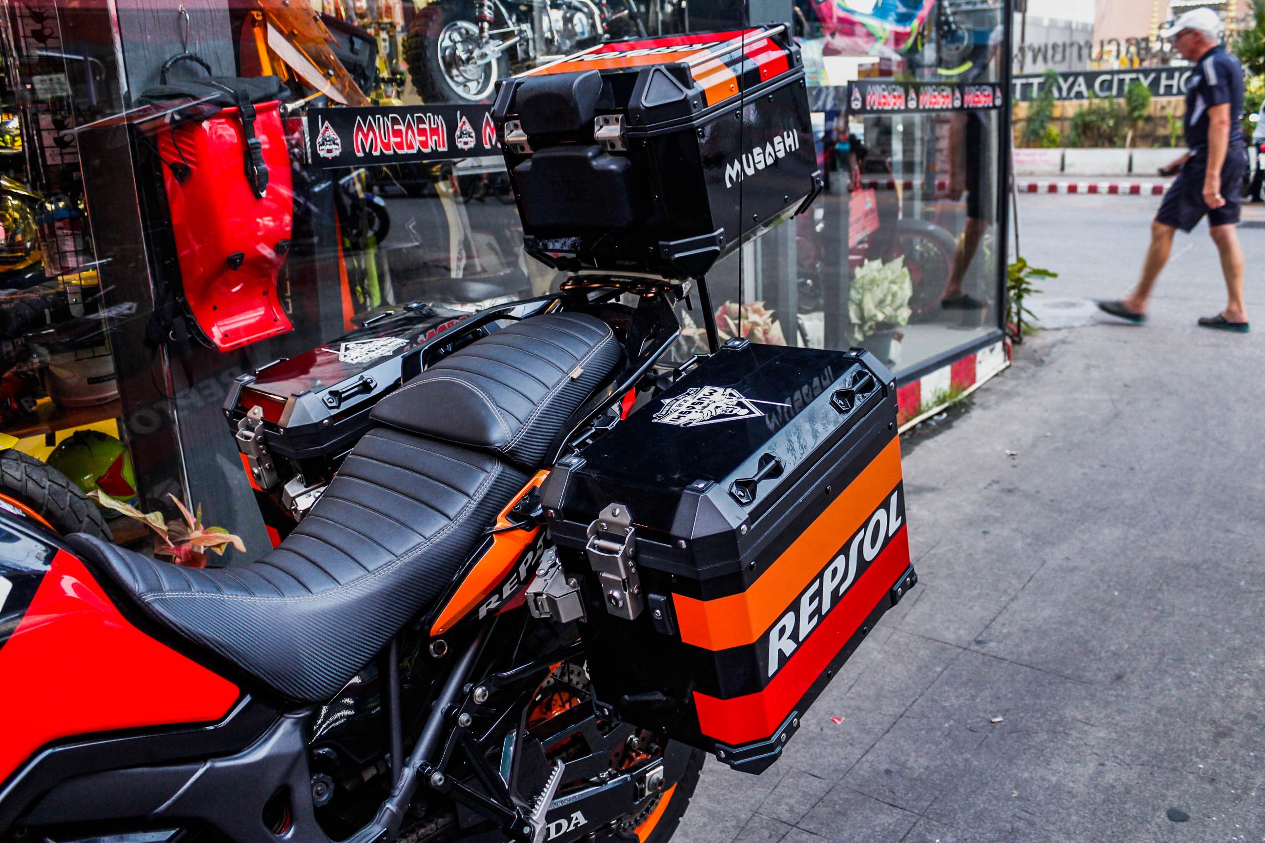 AFRICA TWIN 1000 DCT
