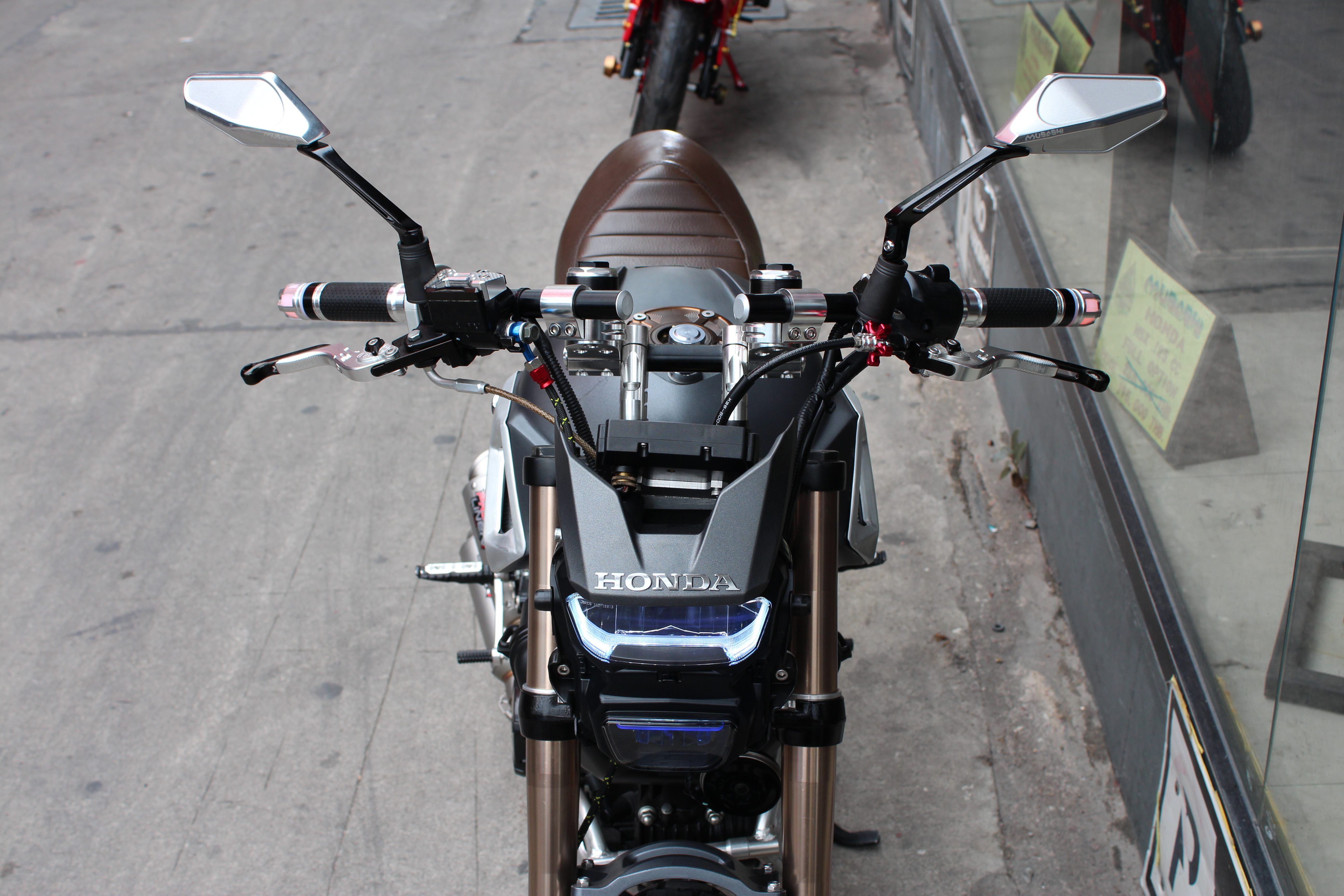 Sprint Mirror