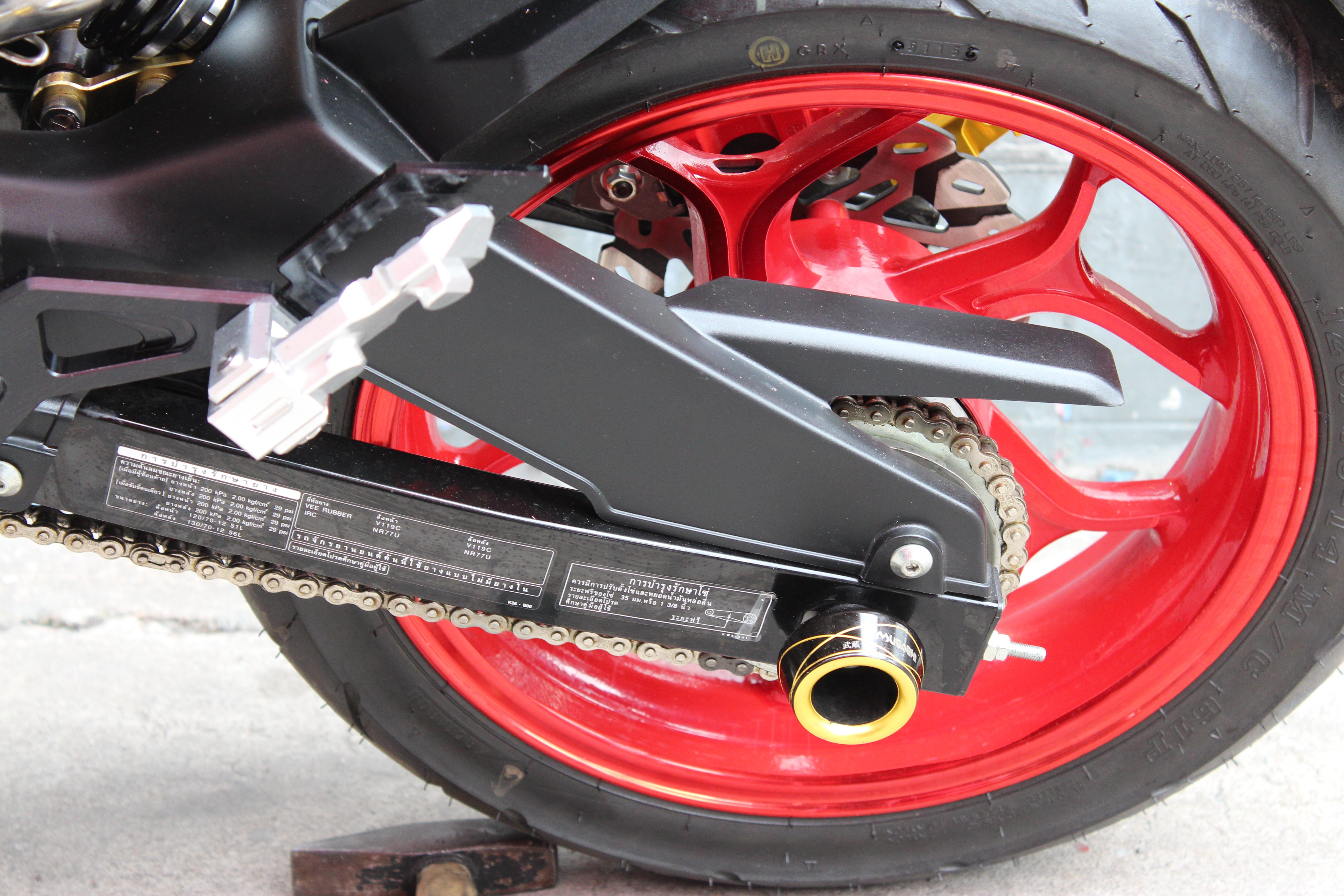 Honda MSX SF 125 -RED